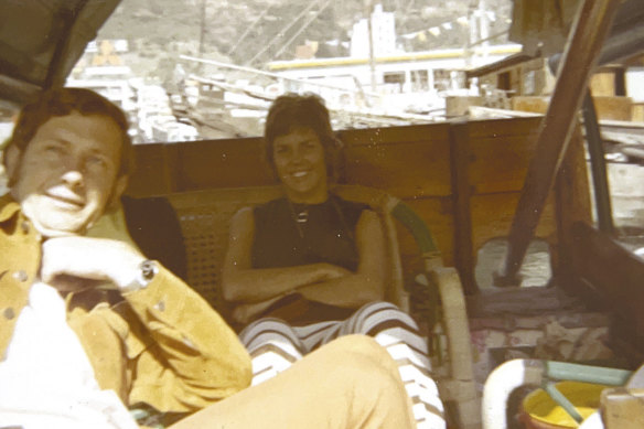 Sid and Sandra in 1971 on a sampan in Hong Kong. The region’s sense of opportunity inspired Sid’s plan to move the family there two years later.