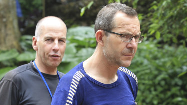 Richard Stanton, left, and John Volanthen were tasked with finding the missing team.