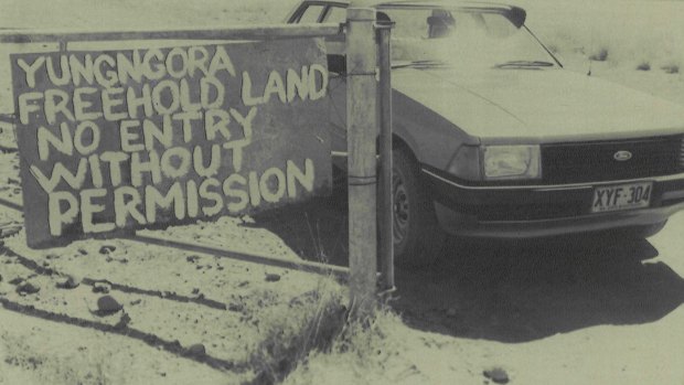 September 1980: A sign at the gate of the Noonkanbah station after WA premier Charles Court visited a drilling site on Yungngora country.