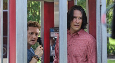 Alex Winter (left) and Keanu Reeves are hanging by the telephone again in Bill and Ted Face the Music. 