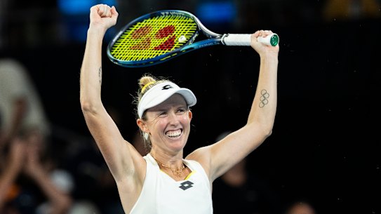 Storm Hunter celebrates after advancing to the third round.