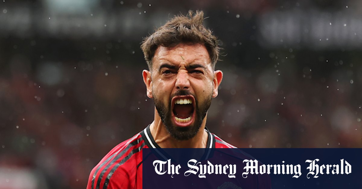 Man United wins to potentially save Amorim’s job; Chelsea’s controversial victory