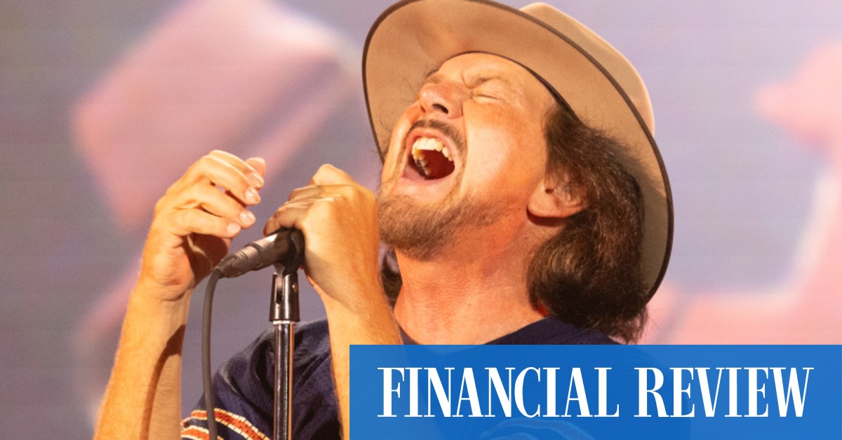 Pearl Jam Australia 2024 review Grunge rock stars offer a rarely