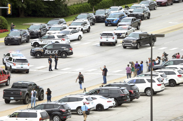 Tulsa police respond to a shooting at the Natalie Medical Building in Tulsa, Oklahoma.