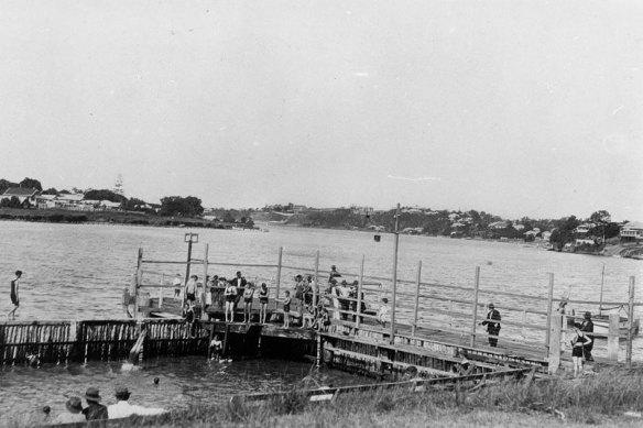 Taking a dip at Mowbray Park, East Brisbane in the 1920s.