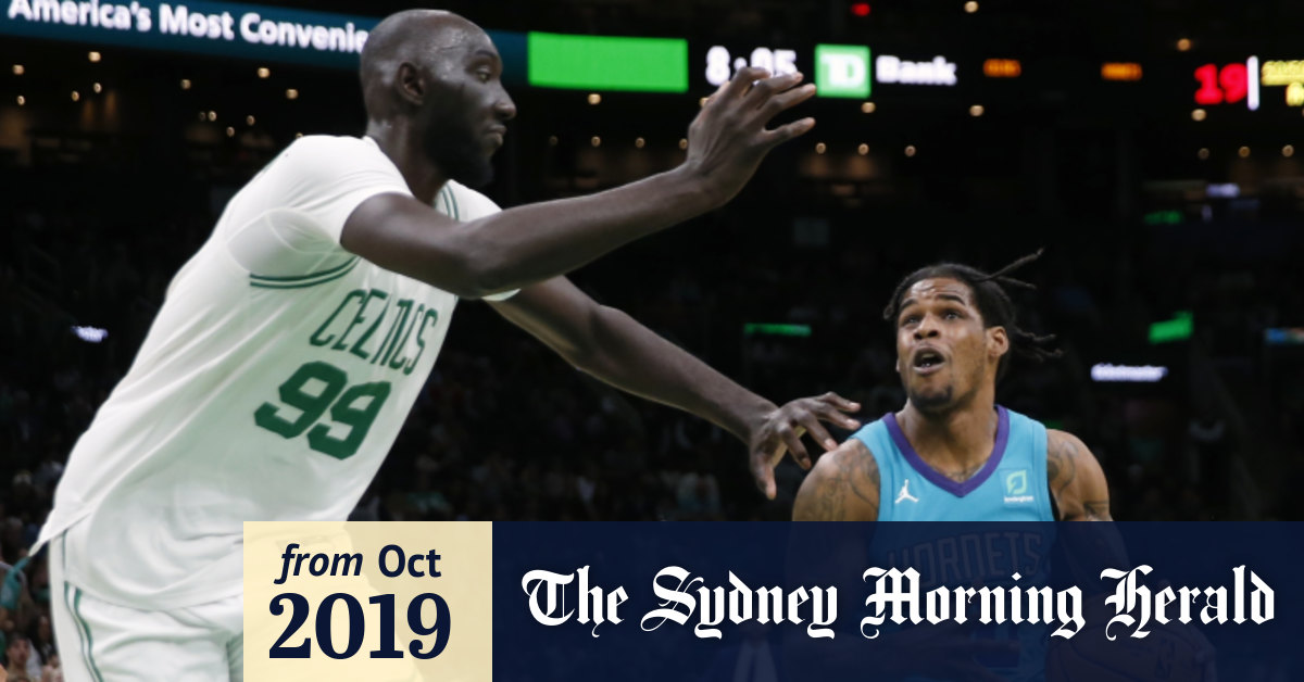 Nba 2019 Boston Celtics Tacko Fall Suffers Concussion After