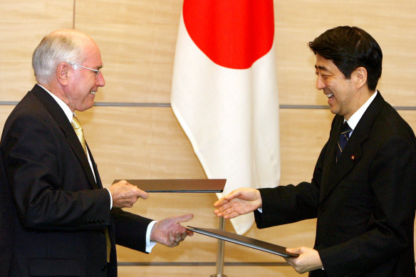 Howard hosted Abe’s visit to Australia in 2007. 