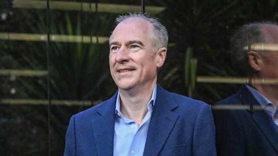 Gerard Whateley and Anthony Hudson will give footy fans a choice on Friday nights 