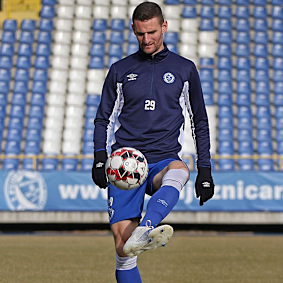 Australian defender Aleksandar Jovanovic has joined Macarthur FC.