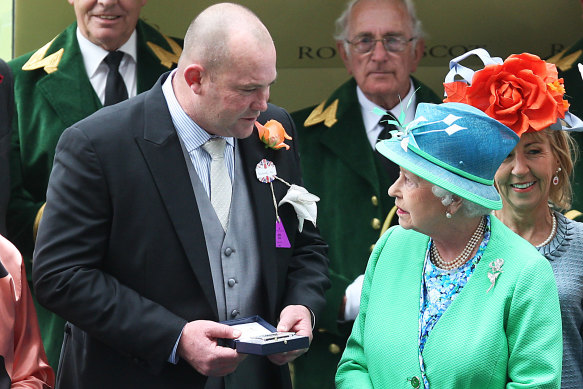 Peter Moody meets the Queen at Royal Ascot in 2012.