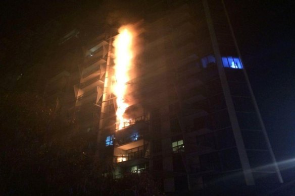 The Lacrosse tower on fire in Docklands in 2014.