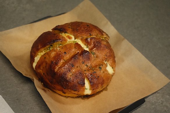 Garlic cream cheese bread at Groove.