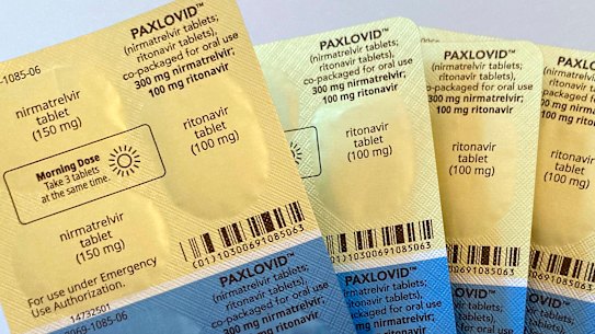 Doses of the anti-viral drug Paxlovid.