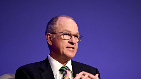 PwC Australia CEO Tom Seymour has again apologised over tax leaks involving the firm.