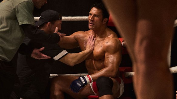 Dwayne Johnson in The Smashing Machine.