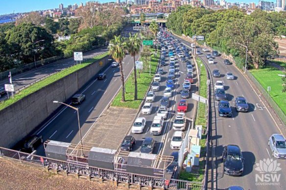 LiveTraffic NSW’s live camera shows traffic banked up around Woolloomooloo.