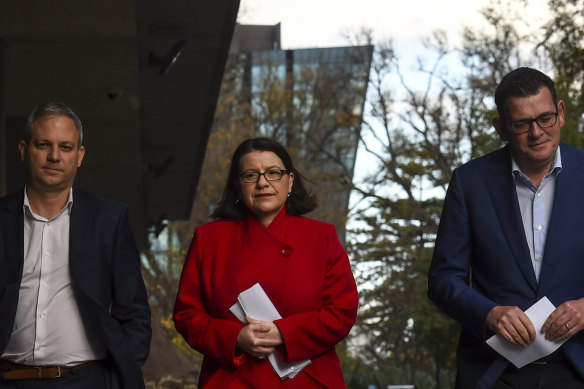 Chief Health Officer Brett Sutton. Health Minister Jenny Mikakos and Premier Daniel Andrews prepare to front the media.
