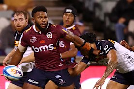 Filipo Daugunu in action for the Reds.