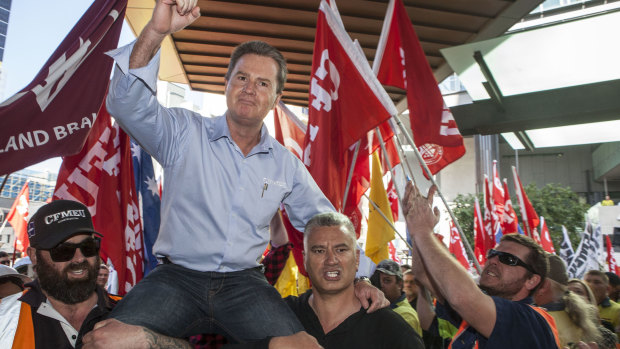 Queensland union boss lashes out at Labor governments over CFMEU probe