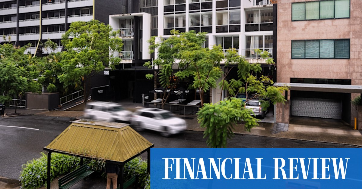 Former Young Rich Lister Paul Fischmann buys back restored Mantra Terrace Hotel in Brisbane for $2m less than what he sold it for in 2013 - Vimarsana News