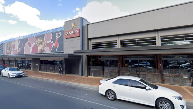 Dooleys Catholic Club at Lidcombe.