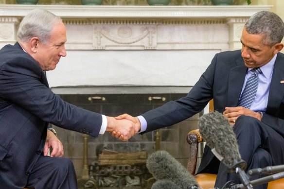 Obama meets with Israeli Prime Minister Benjamin Netanyahu in 2017.
