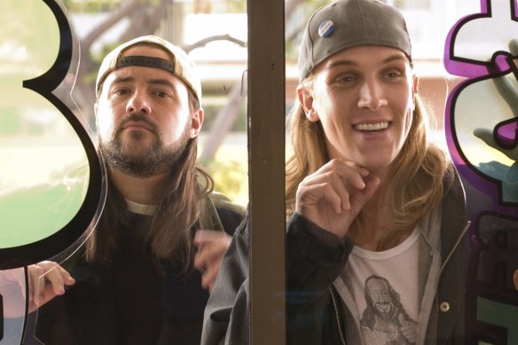 Kevin Smith and Jason Mewes in <i>Clerks II</i>.