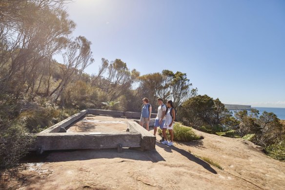 Aboriginal engravings at Grotto Point, along the Spit Bridge to Manly walk.