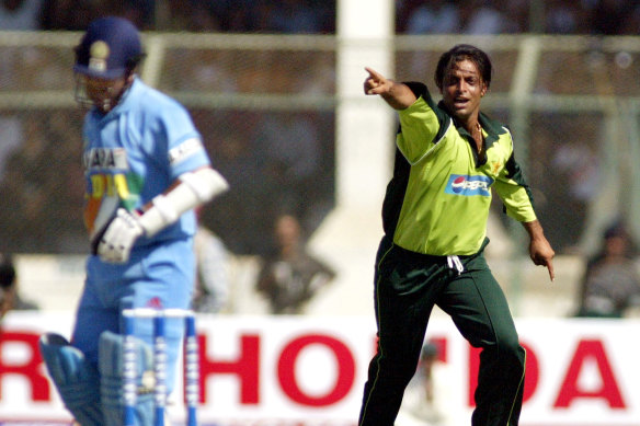 Shoaib Akhtar celebrates the dismissal of Sachin Tendulkar in an ODI in 2004.