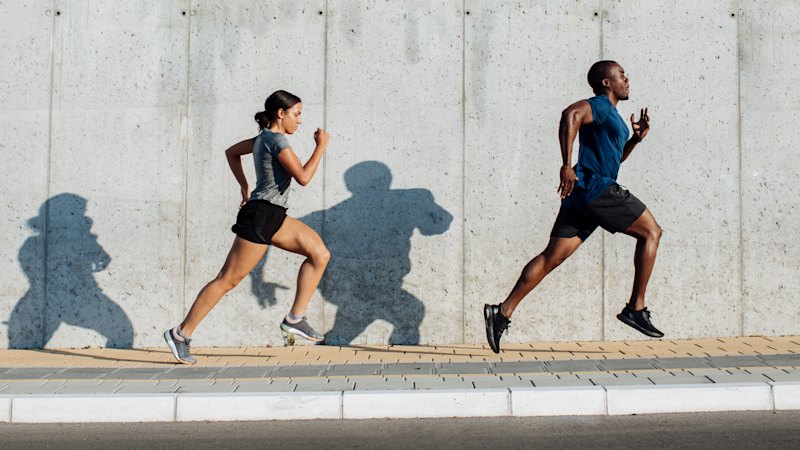 Iskanje ravnovesja med spoloma na tekaški stezi
