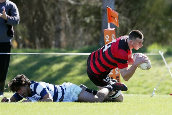 Nick Frost playing for the Canterbury under 19s.