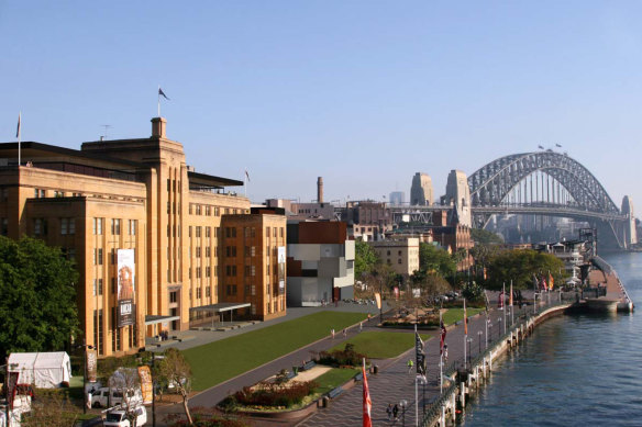 The coveted harbourside location of the museum.