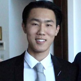 Felix Lee's week began with dinner with the prime minister and ended with a revolt by members of Terrey Hills Golf and Country Club.