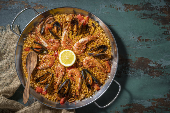 Paella: Valencia’s signature rice dish.