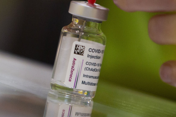 People who have suffered severe allergic reactions have been told to delay getting the AstraZeneca vaccine.