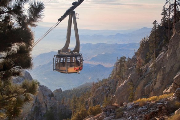 World’s largest rotating tramcar … Palm Springs Aerial Tramway.