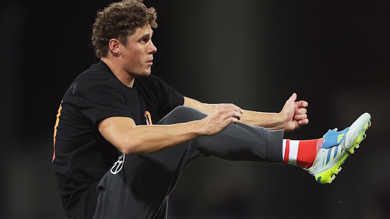 Sydney Swans vs Collingwood Magpies at SCG as Curnow returns