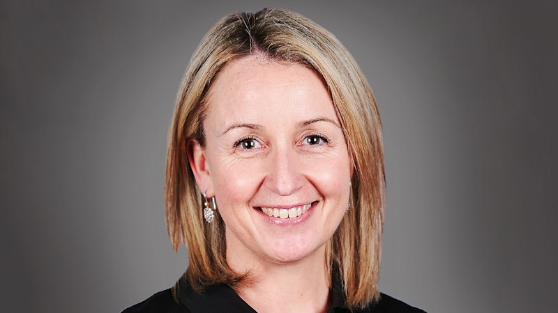 Collingwood announces succession plans as Kelly confirms exit next year