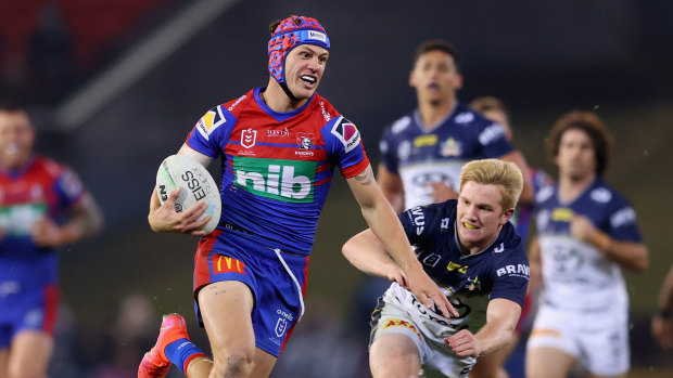 Kalyn Ponga turns on the afterburners in the big win over North Queensland.