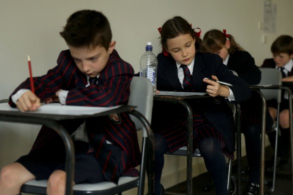 Is NAPLAN “a really important tool” for assessment or a recipe for “formulaic writing”? Education experts are divided.