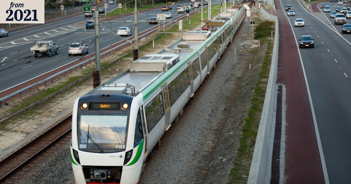 Labor hopes lower fares will get Transperth back on the rails