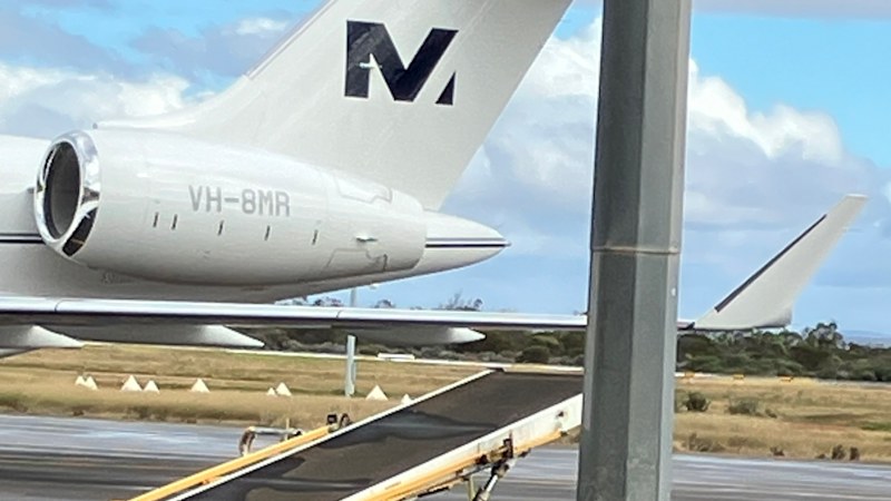Coal billionaire takes private jet to Whyalla for steel talks