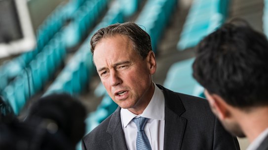Health Minister Greg Hunt has promised to set up a searchable website listing doctors' fees.