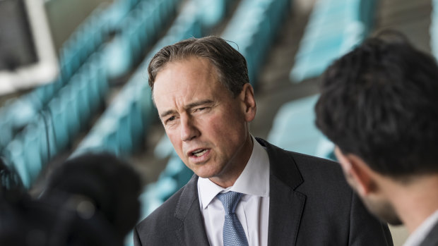 Health Minister Greg Hunt has promised to set up a searchable website listing doctors' fees.