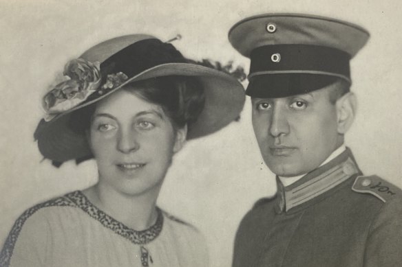 Wilhelm and Helene Perlhoefter in 1916.