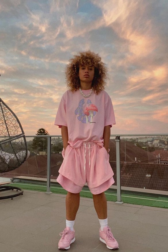 Starley wears Garbagetv and her favourite pearls.