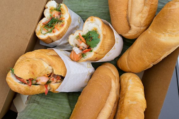 Banh Mi em Leyrd nos mercados de peixe de Sydney.