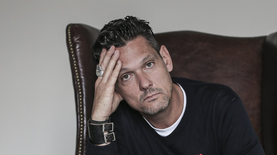 Lorde’s former manager Scott Maclachlan has been sacked by Warner over inappropriate behaviour.