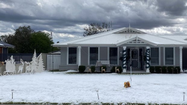 Hailstorm brings white Christmas to central NSW