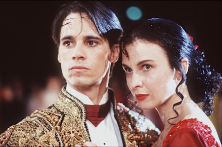Paul Mercurio and Tara Morice in Strictly Ballroom. 